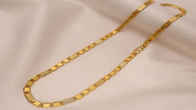 Tirupati News: ర్యాపిడో పేరుచెప్పి.. బైకుపై తీసుకెళ్లి... 