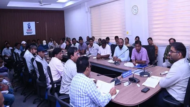 ప్రభుత్వ ఆసుపత్రుల్లో మెరుగైన వైద్యం అందించాలి