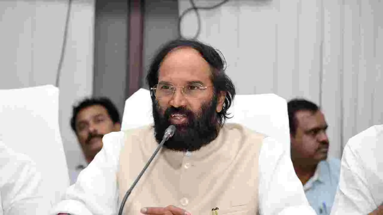 Minister Uttam Kumar Reddy: కేసీఆర్‌ నిర్ణయాలు ప్రాజెక్టులకు మరణశాసనం