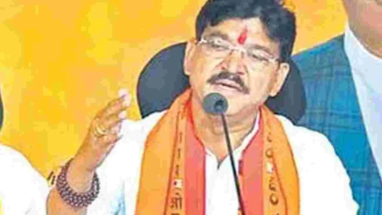 BJP MLA Rakesh Reddy: రెండేళ్ల నుంచి సమస్యలు చెబుతున్నా పరిష్కారంకావడం లేదు