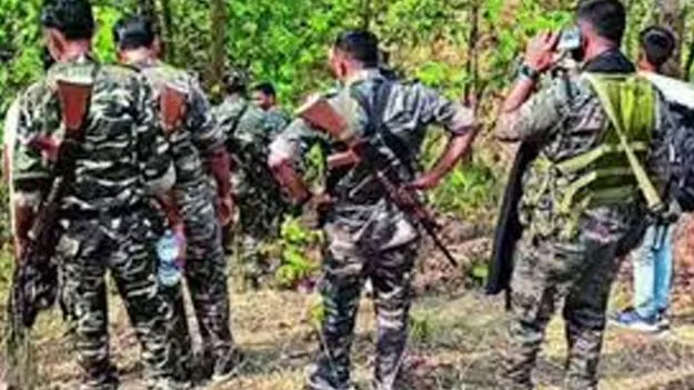 Maoists: 14 మంది మావోయిస్టుల ఎన్‌కౌంటర్‌