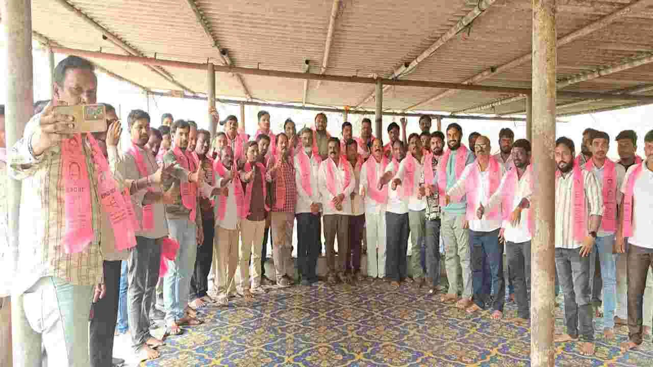 జాతీయ సంఘాలు కార్మికులకు చేసిందేమీ లేదు