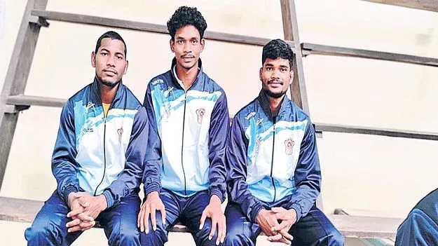 జాతీయ స్థాయి రెజ్లింగ్‌ పోటీలకు డిగ్రీ కళాశాల విద్యార్థుల ఎంపిక