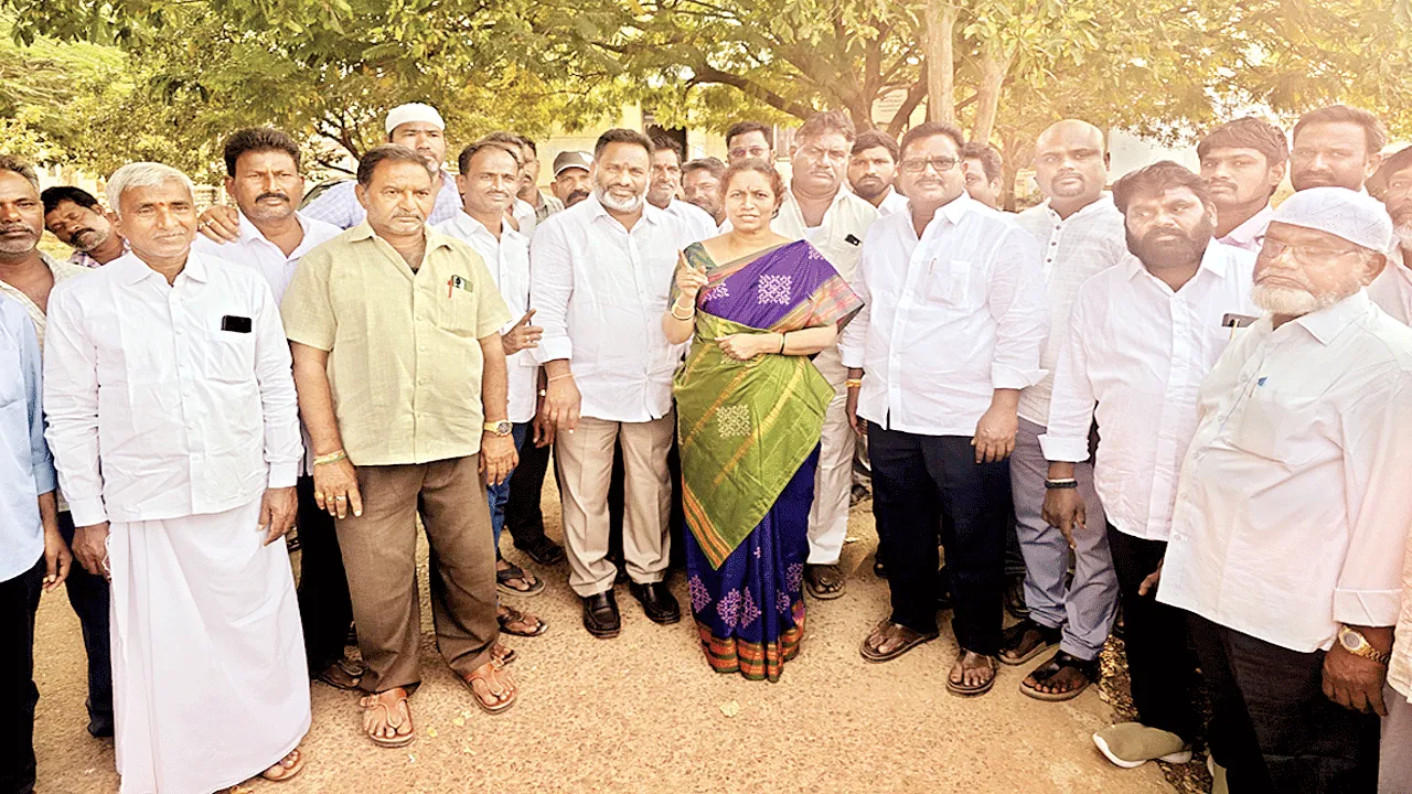 ట్రూ అప్‌ చార్జీలు తగ్గించడంతో భరసా