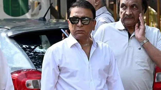 Gavaskar Criticizes Melbourne Pitch: మరెక్కడైనా జరిగితే.. గగ్గోలే