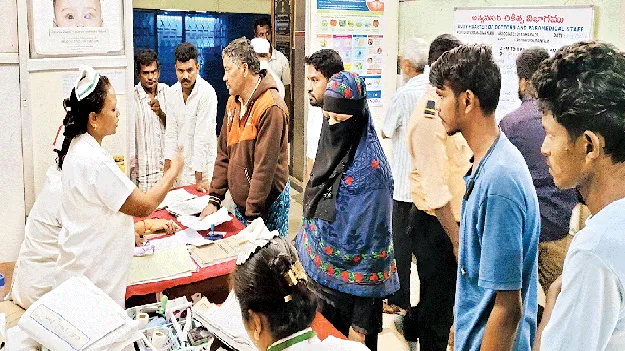 స్ట్రెచర్లు లేకపోతే ఎలా?