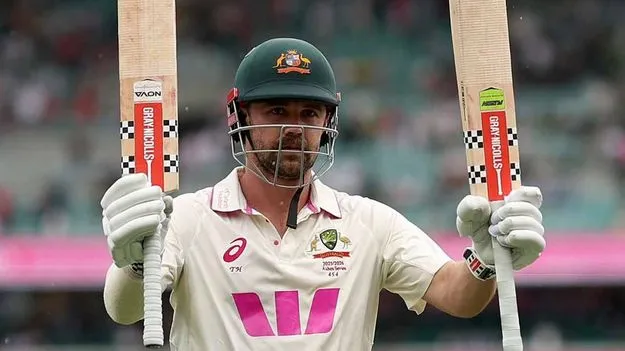 The Ashes: ముగిసిన రెండో రోజు ఆట.. 218 పరుగుల ఆధిక్యంలో ఇంగ్లండ్