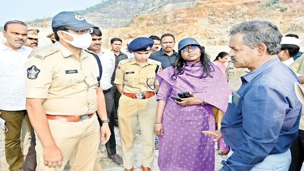  పకడ్బందీగా సీఎం పర్యటన ఏర్పాట్లు : కలెక్టర్‌