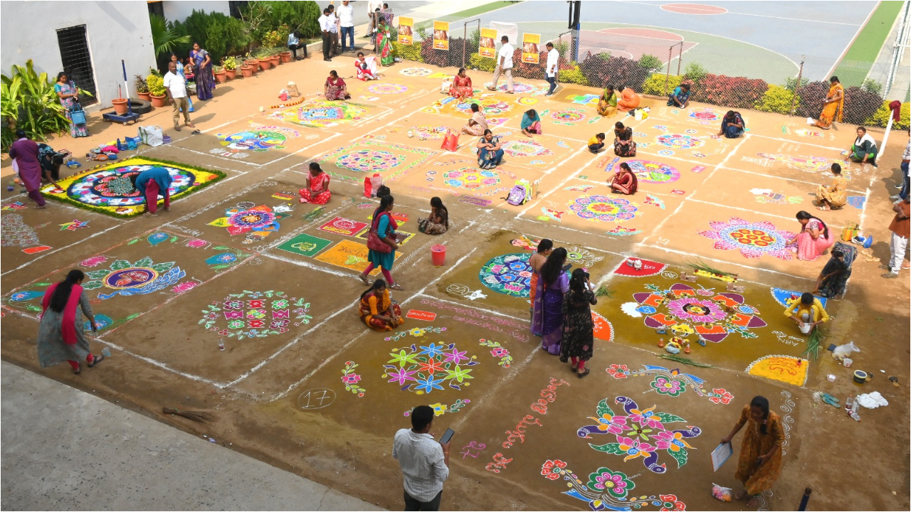 తెలుగు రాష్ట్రాల్లో ఏబీఎన్ - ఆంధ్రజ్యోతి ముగ్గుల పోటీలు