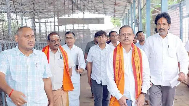 Srisailam Temple EO Srinivasa Rao: శివసేవకులకు ఆన్‌లైన్‌లో అవకాశం