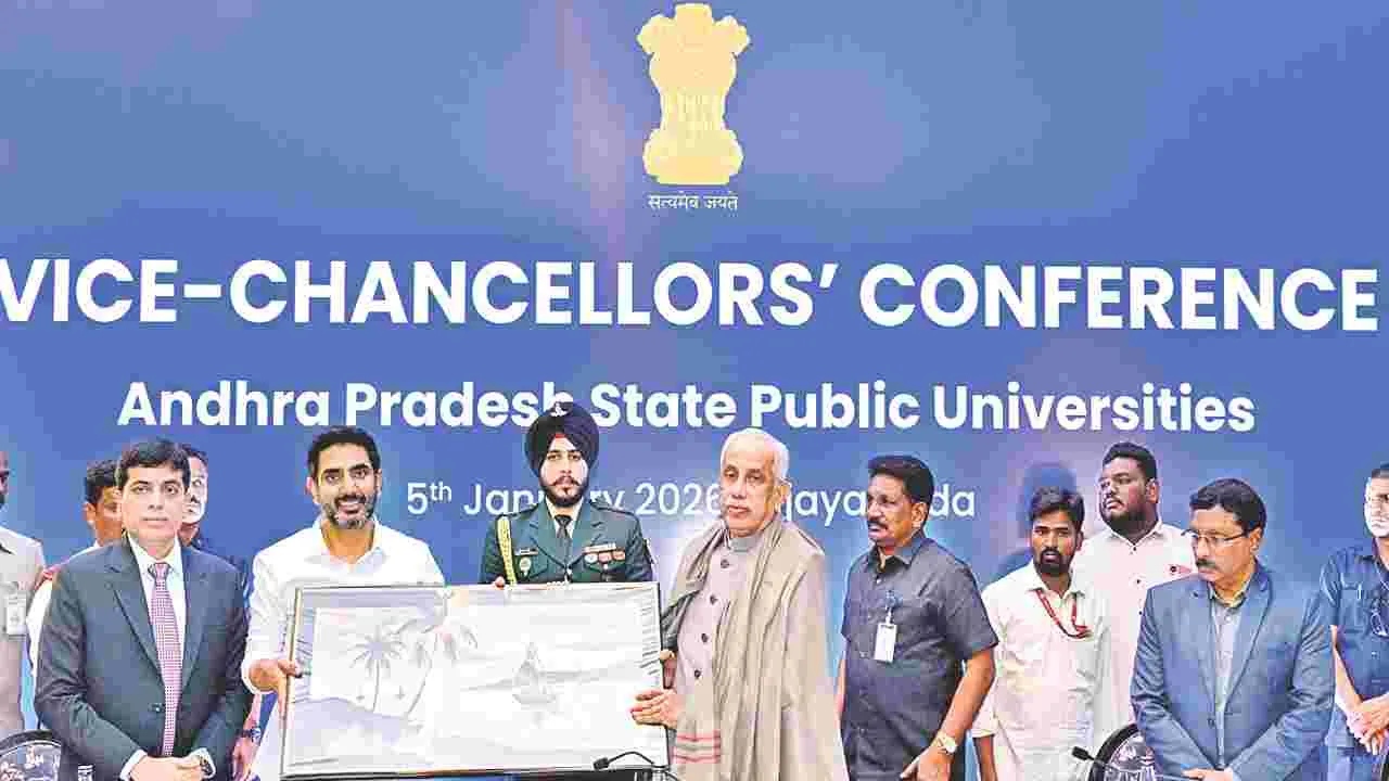 Governor Abdul Nazeer: వర్సిటీల ర్యాంకులు మెరుగుపడాలి