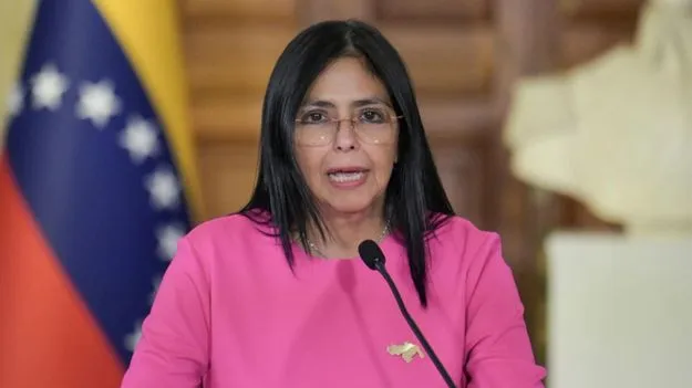Trump warning Venezuela: నేను చెప్పినట్టే చేయకపోతే.. వెనెజువెలా‌ తాత్కాలిక అధ్యక్షురాలికి ట్రంప్‌ హెచ్చరిక..