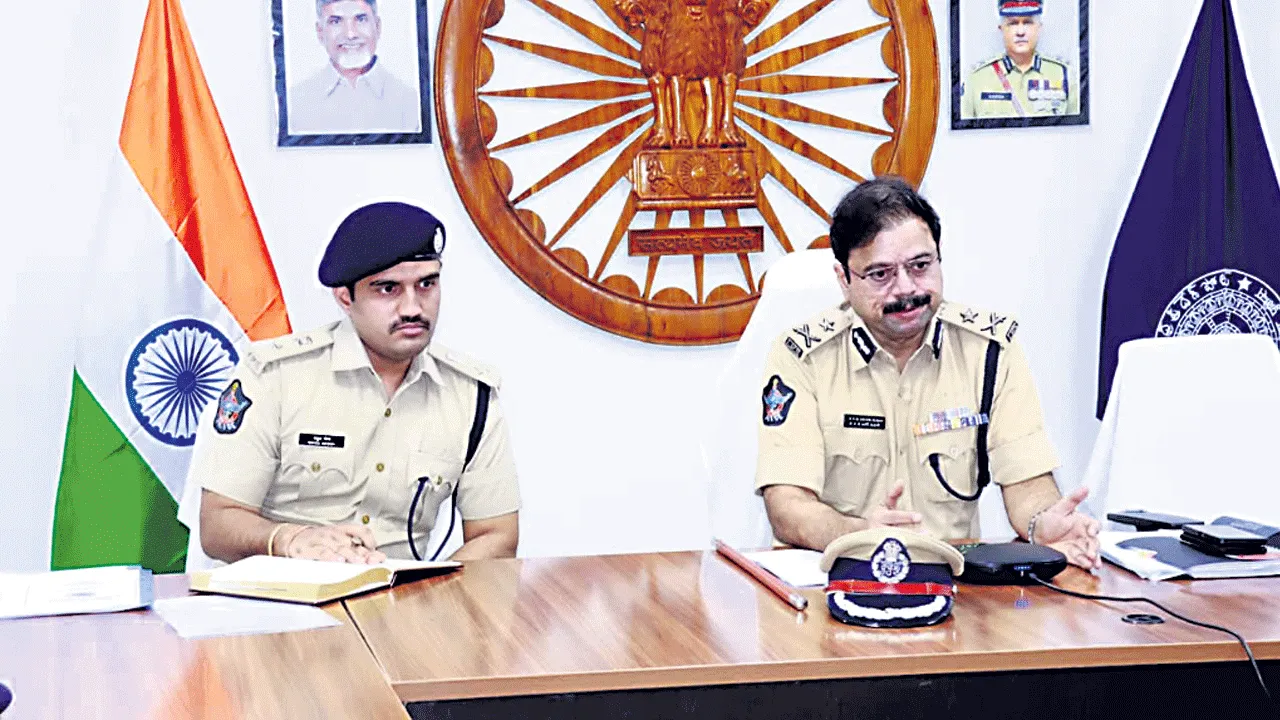 శాంతిభద్రతలకు విఘాతం కలిగిస్తే కఠినచర్యలు తప్పవు