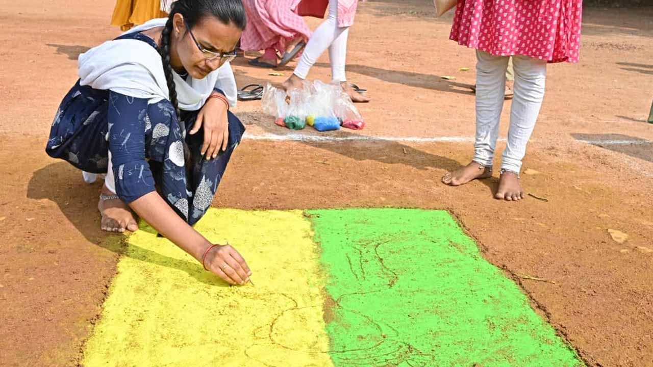 జోగులాంబ గద్వాల జిల్లాలో ముత్యాల ముగ్గుల పోటీలు.. విశేష స్పందన