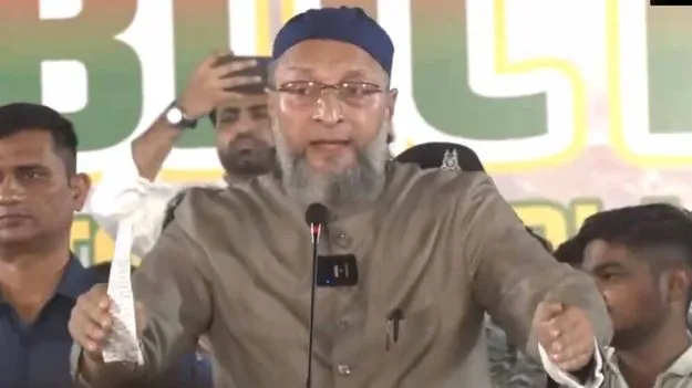 Asaduddin Owaisi: ట్రంప్ చేసిన పని మోదీ చేయలేరా... వెనెజువెలా ఘటనపై ఒవైసీ