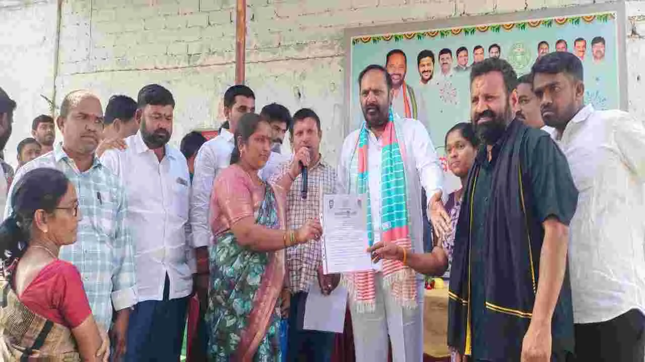 అర్హులందరికీ ఇందిరమ్మ ఇండ్లు మంజూరు