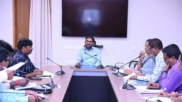 మహిళా సంఘాల రుణాల రికవరీపై  దృష్టి సారించాలి 