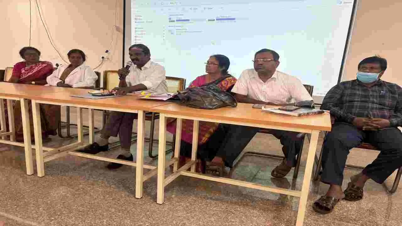 జనరల్‌ ఆసుపత్రిలో ప్రసవాల సంఖ్య పెంచాలి