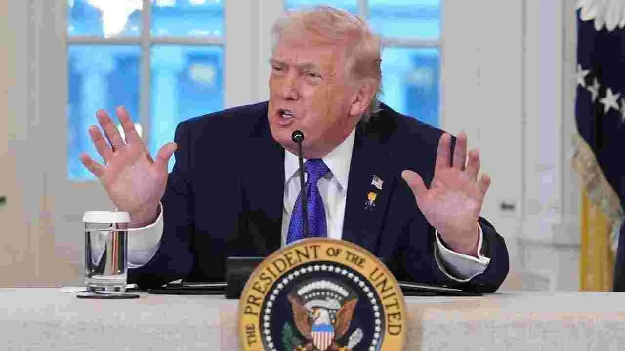 Donald Trump: గ్రీన్‌లాండ్‌ను స్వాధీనం చేసుకుంటాం.. తేల్చి చెప్పిన ట్రంప్