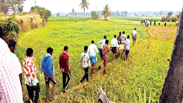 ఆఖరి మజిలీకీ అవస్థలే..