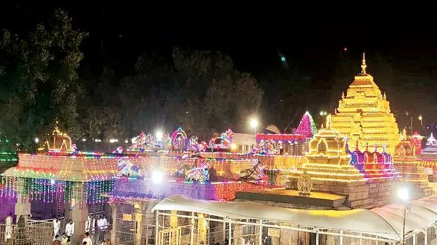 శ్రీగిరికి బ్రహ్మోత్సవ శోభ