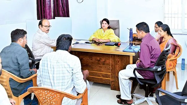 స్థూల దేశీయోత్పత్తి వృద్ధ్దే లక్ష్యం 