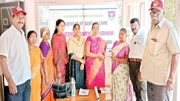 సైనికుల సంక్షేమానికి కృషి చేస్తాం