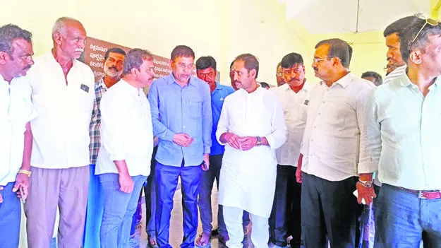 MLA: వేమన జయంతి ఉత్సవ ఏర్పాట్లు