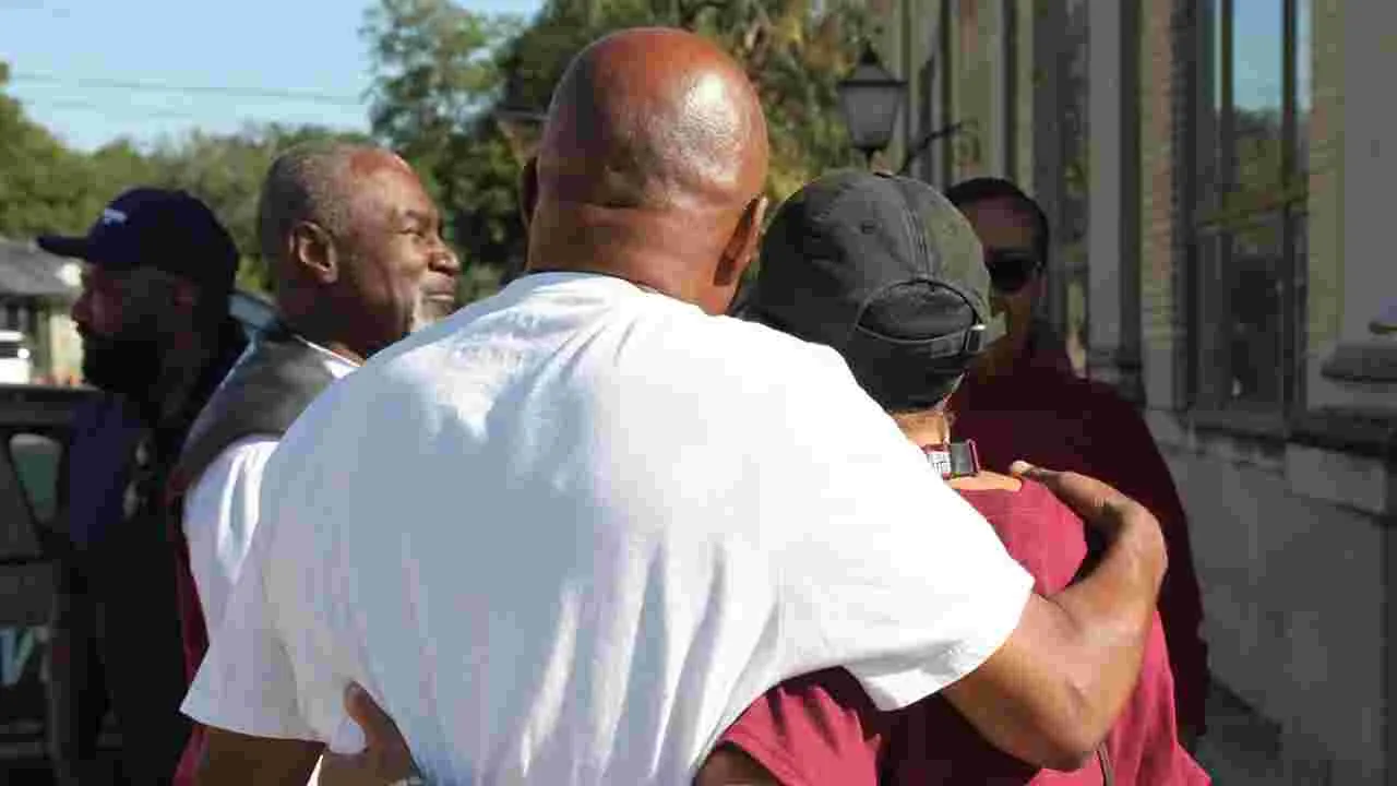 Mass Shooting in Mississippi: అమెరికాలో కాల్పులు.. ఆరుగురి మృతి