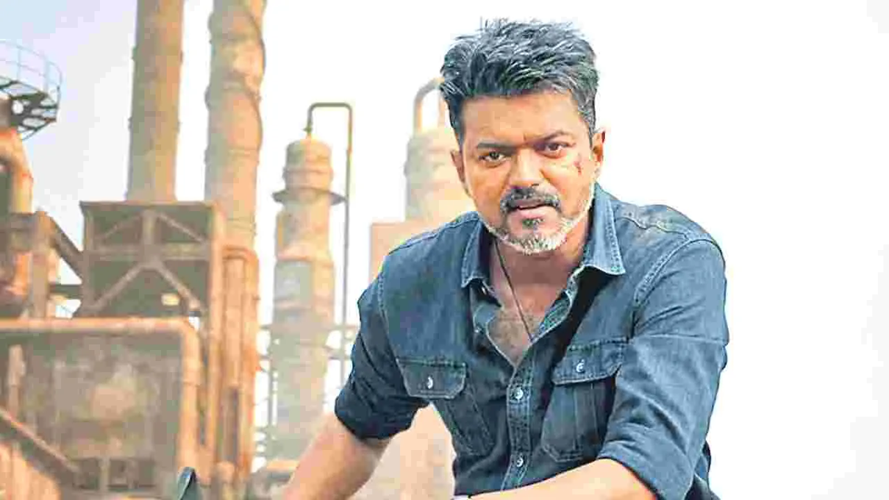 CBI Issues Summons to TVK Leader Vijay: టీవీకే అధినేత విజయ్‌కు సీబీఐ సమన్లు