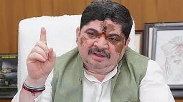 Minister Ponnam Prabhakar: ఎలక్ట్రిక్‌ వాహనాల కొనుగోలులోప్రభుత్వ ఉద్యోగులకు 20 శాతంరాయితీ