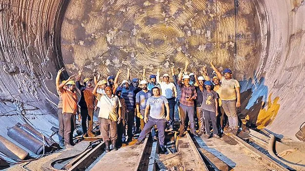 SLBC Tunnel: ఎస్‌ఎల్‌బీసీలో టీబీఎం తొలగింపు
