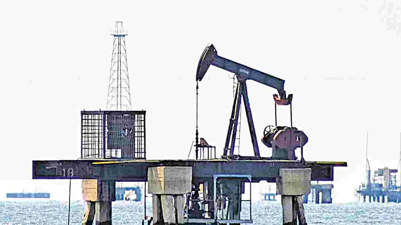 Oil Imports: భారత్‌కు వెనెజువెలా చమురు