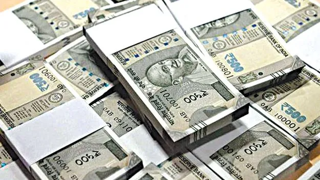 Investment Fraud: వాట్సాప్‌ కాల్‌తో కోటిన్నర కొట్టేశారు!