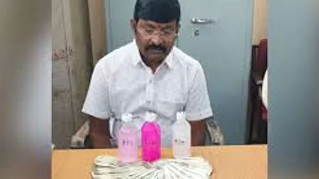 Inspector Caught Red Handed: ఏసీబీకి చిక్కిన దేవాదాయశాఖ ఇన్‌స్పెక్టర్‌