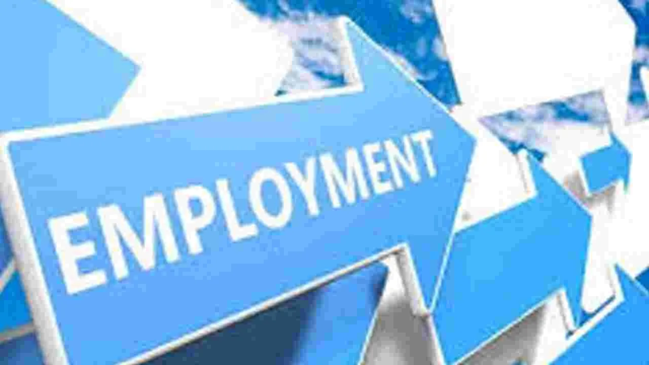 Employment Guarantee: ఉపాధి హామీ చట్టాన్ని పునరుద్ధరించాలి