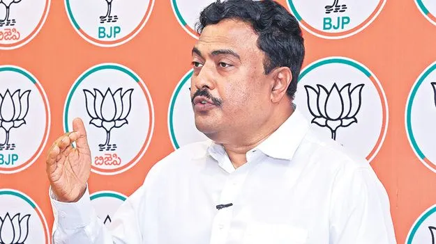 Vedire Sri Ram: తెలంగాణకు కాంగ్రెస్‌, బీఆర్‌ఎస్‌ అన్యాయం!