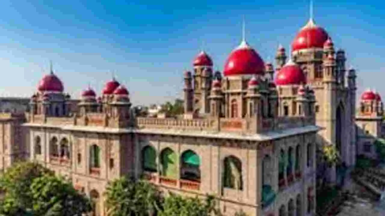 HC Expresses Anger Over Violation: సహకార సంఘాల ఇన్‌చార్జుల నియామకంలో ఆదేశాల ఉల్లంఘన