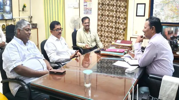 నిర్ధేశించిన లక్ష్యాలను చేరుకోవాలి