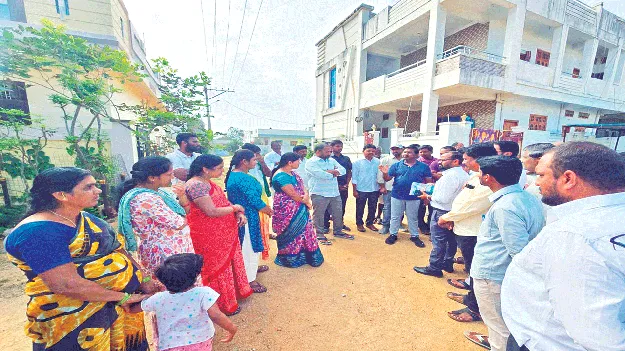 పట్టణాభివృద్ధికి సహకరించాలి