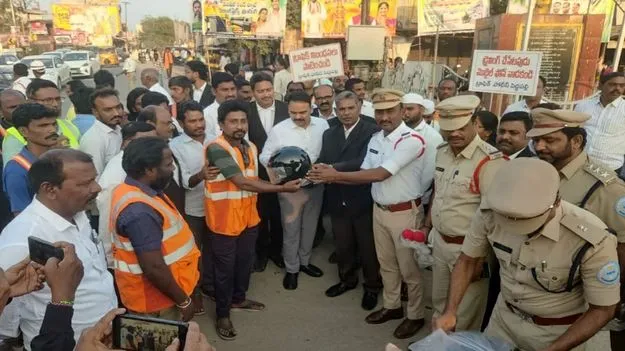 Peddapalli: మన ప్రాణం.. రక్షణ.. బాధ్యత మనదే