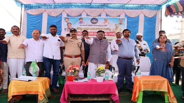 మితిమీరిన వేగం ప్రమాదాలకు కారణం 