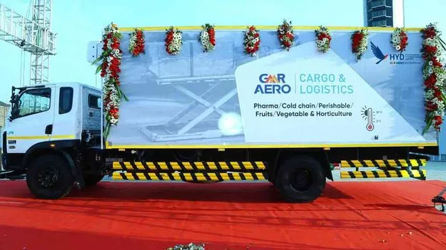 GMR Hyderabad Airside Reefer Truck: హైదరాబాద్‌ విమానాశ్రయంలో ఎయిర్‌సైడ్‌ రీఫర్‌ ట్రక్‌