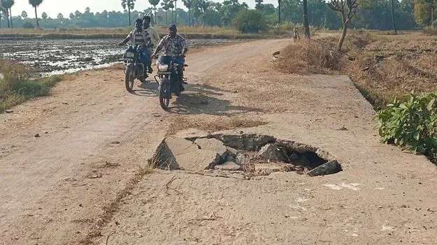 Karimnagar:   ఆదమరిస్తే అంతే..