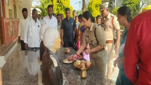 kumaram bheem asifabad- మార్లవాయిని సందర్శించి.. సమస్యలు తెలుసుకుని..