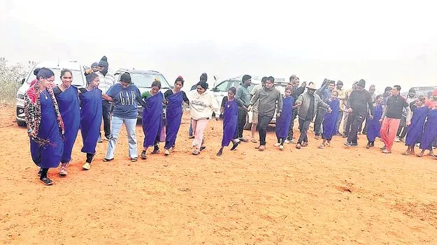 ధింసా నృత్యానికి ఊపిరి