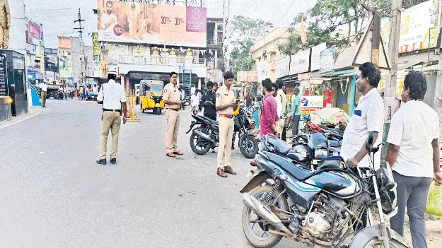 జిల్లావ్యాప్తంగా వాహనాల తనిఖీ