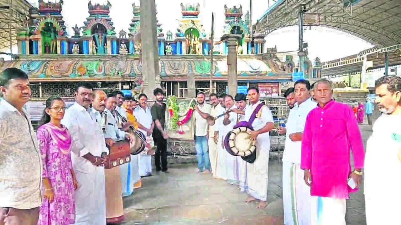 GOD: ఘనంగా త్యాగరాజ స్వామి ఆరాధనోత్సవం