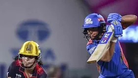 Harmanpreet Kaur: హర్మన్‌ అదరహో..