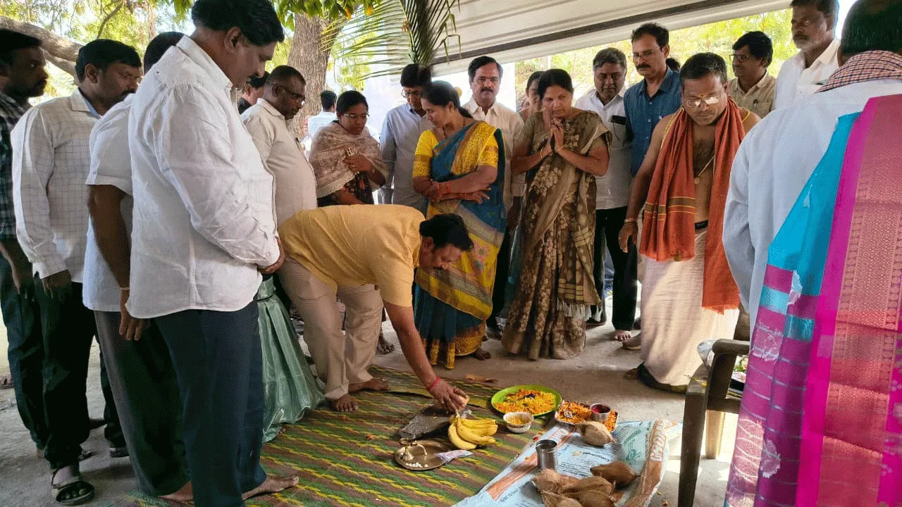 మినీ గోకులంతో రైతులకు మేలు: ఎమ్మెల్యే